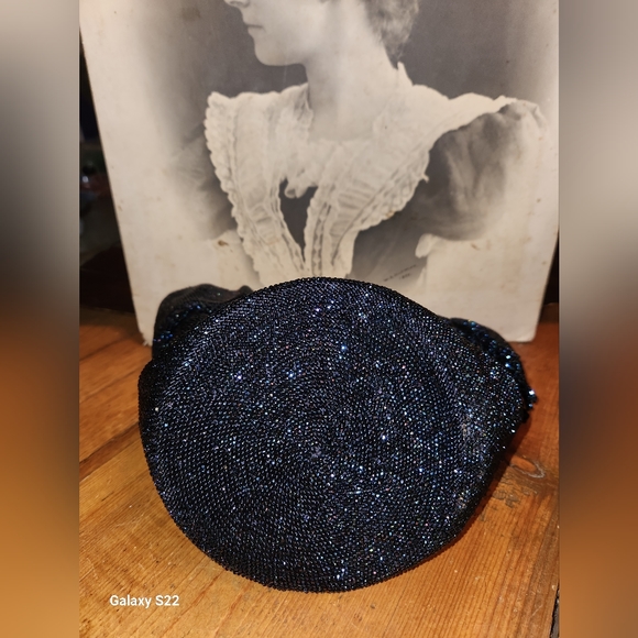 Fab 1940s Era Blue Aurora Borealis Glass Seed Bead Fringed Bucket Purse Bag - Picture 6 of 6